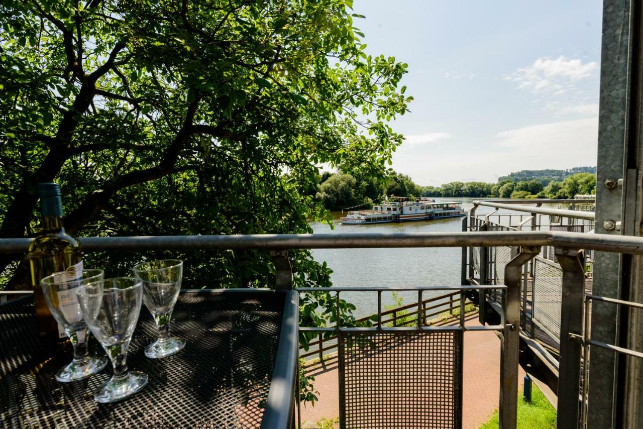 Weserwohnung - Bootshaus Urlaub Am Wasser Hamelin Ngoại thất bức ảnh
