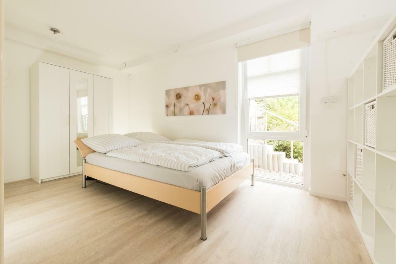Weserwohnung - Bootshaus Urlaub Am Wasser Hamelin Ngoại thất bức ảnh